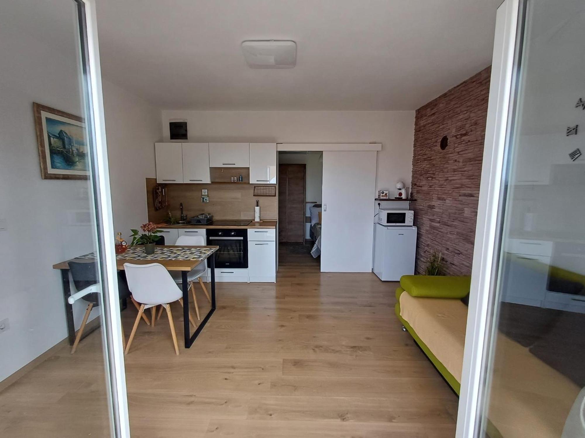 Apartments Jelka Banjol Luaran gambar