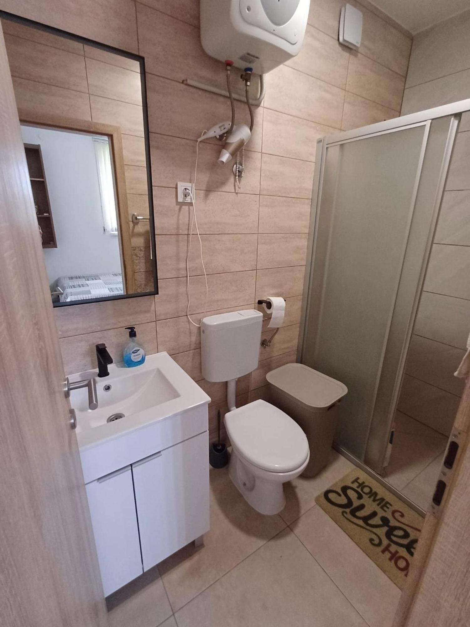 Apartments Jelka Banjol Luaran gambar