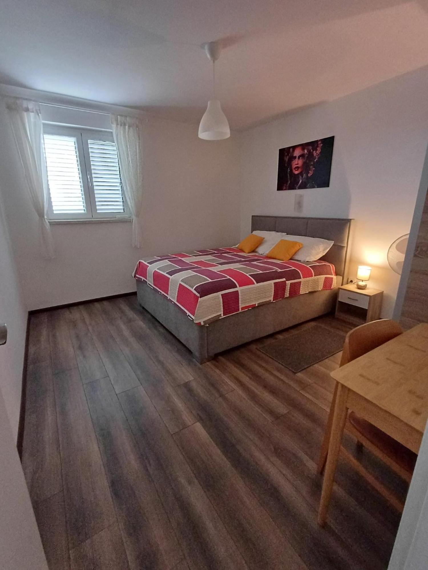 Apartments Jelka Banjol Luaran gambar